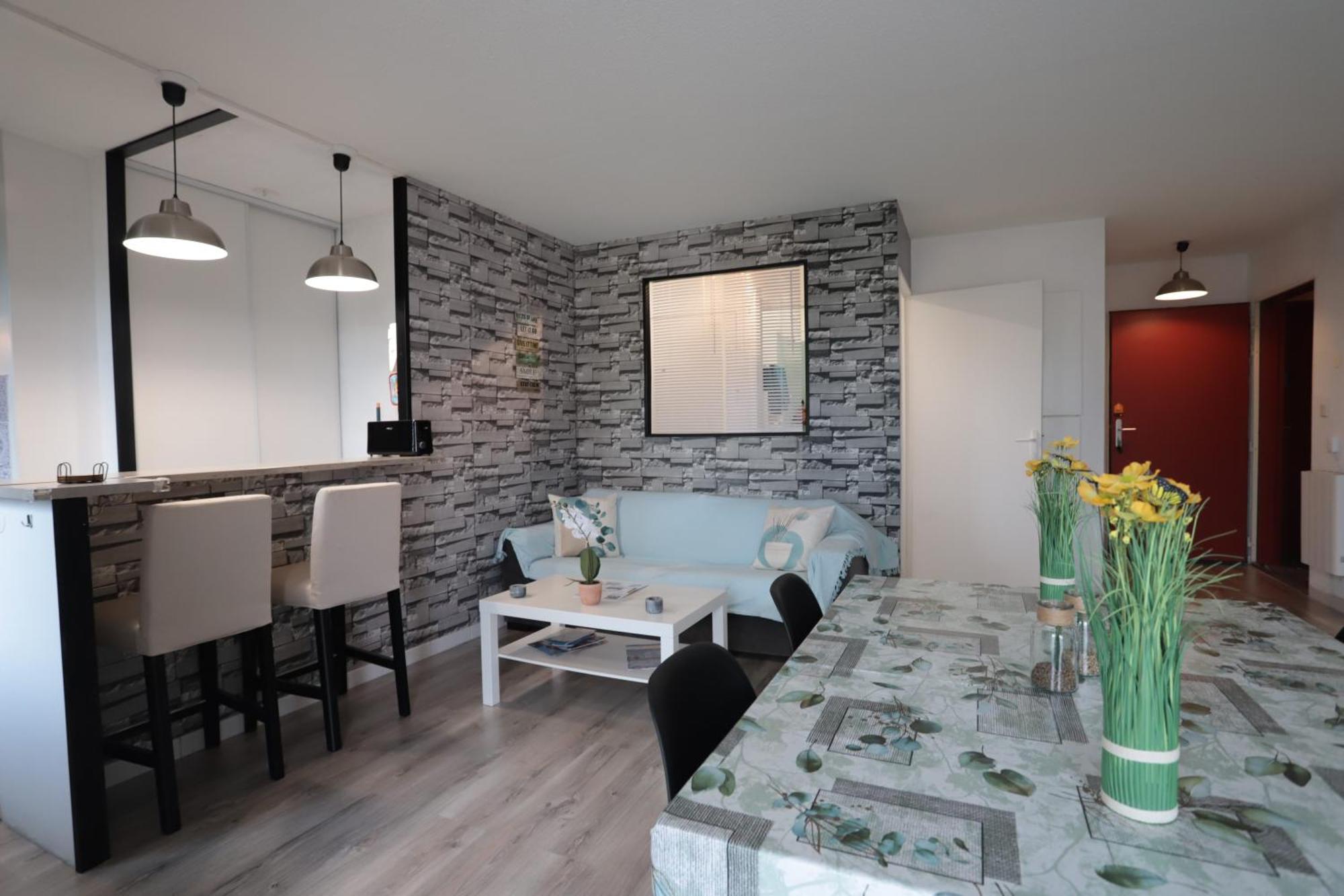 Appart T2 Dans Residence Calme Parking Prive Gratuit Miramas Extérieur photo